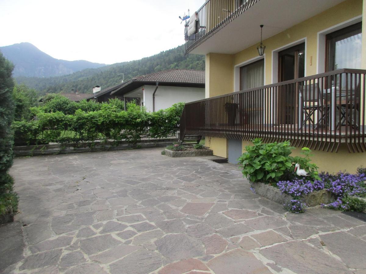 La Perla Del Lago Apartment Calceranica al Lago Exterior photo